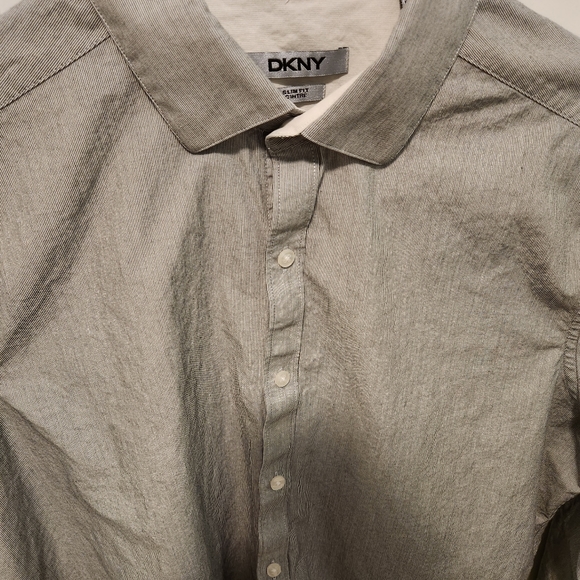 Men's DKNY Grey Shirt Size 16 34/35- Excellent Condition! - Picture 3 of 7
